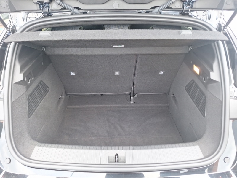 Used Renault Megane E Tech 2023 for sale - 76708740: Photo 8