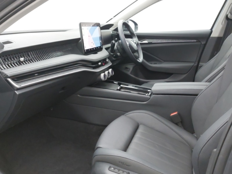 Used Skoda Superb 2024 for sale - 76354016: Photo 5