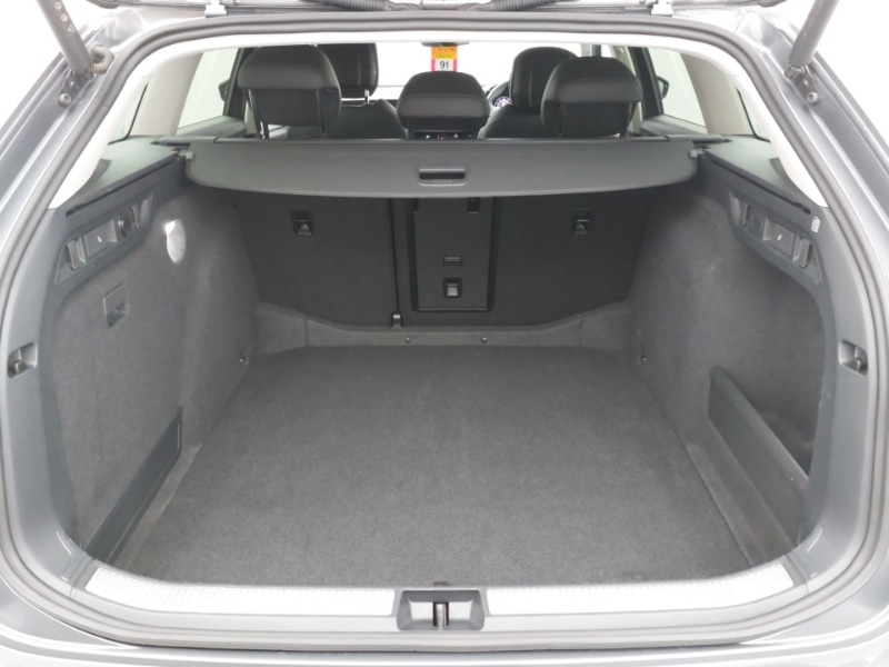 Used Skoda Superb 2024 for sale - 76354016: Photo 8