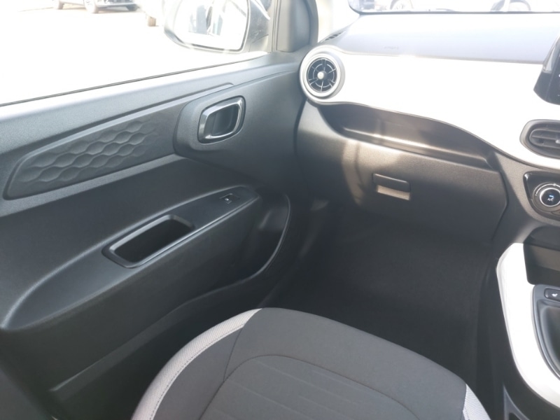 Used Hyundai i10 2021 for sale - 77580862: Photo 10