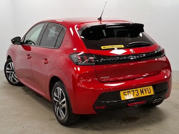 Used Peugeot 208 2023 for sale - 76778999: Photo