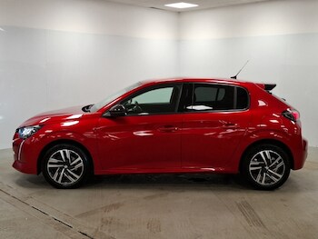Used Peugeot 208 2023 for sale - 76778999: Photo