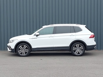 Used Volkswagen Tiguan Allspace 2024 for sale - 75686638: Photo