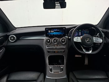 Used Mercedes-Benz GLC 2021 for sale - 76451442: Photo