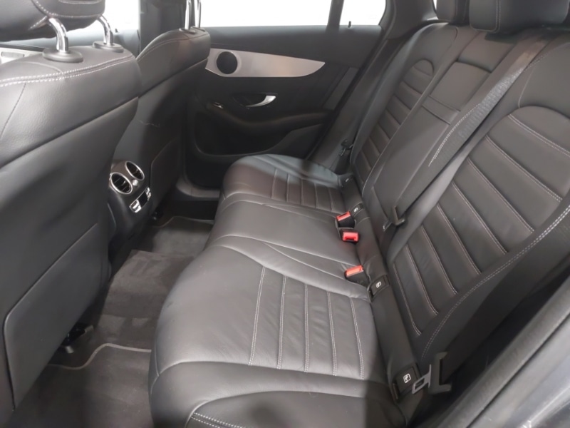 Used Mercedes-Benz GLC 2022 for sale - 76070776: Photo 6