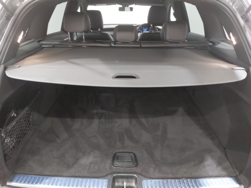 Used Mercedes-Benz GLC 2022 for sale - 76070776: Photo 8
