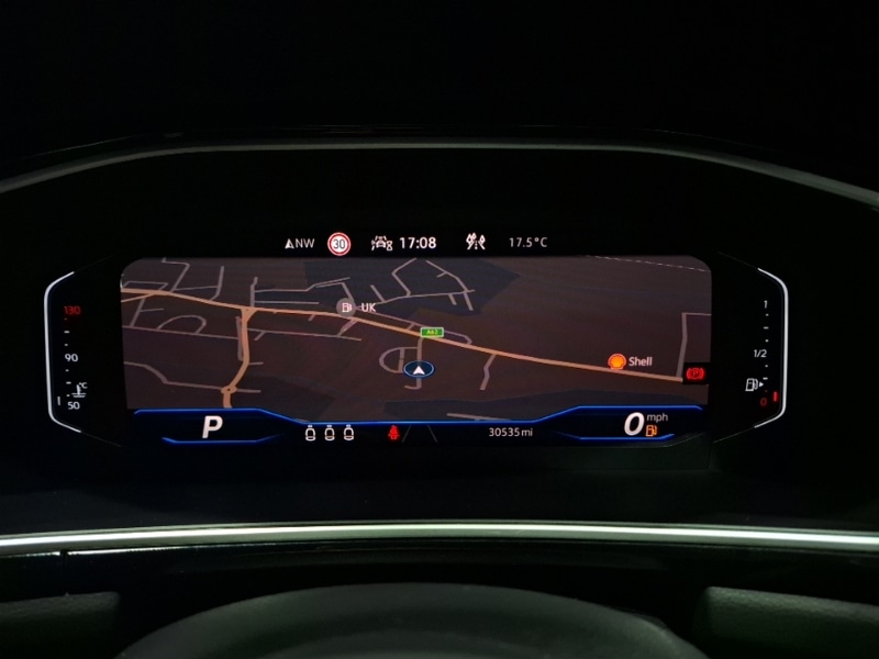 Used Volkswagen T-Roc 2022 for sale - 77876074: Photo 10