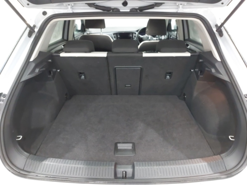 Used Volkswagen T-Roc 2021 for sale - 76854578: Photo 8