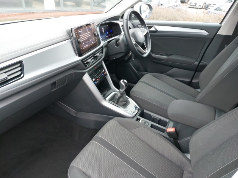 Used Volkswagen T-Roc 2022 for sale - 77983160: Photo 5