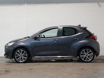 Used Toyota Yaris 2022 for sale - 78617013: Photo