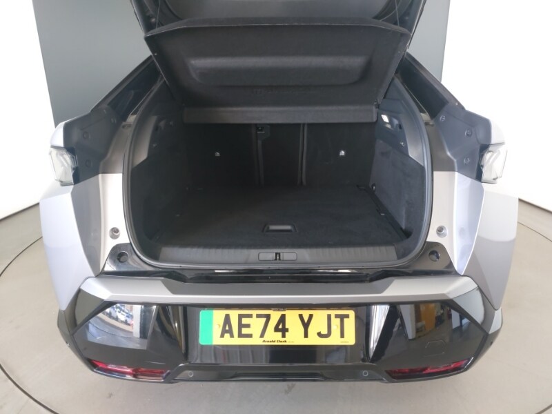 Used Peugeot 3008 2024 for sale - 77949611: Photo 8