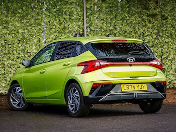 Used Hyundai i20 2024 for sale - 77823400: Photo