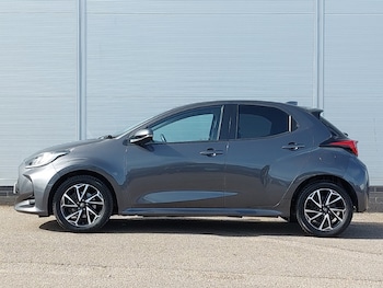 Used Toyota Yaris 2021 for sale - 78848226: Photo