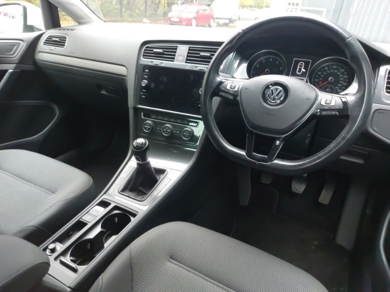 Used Volkswagen Golf 2020 for sale - 76742077: Photo 10