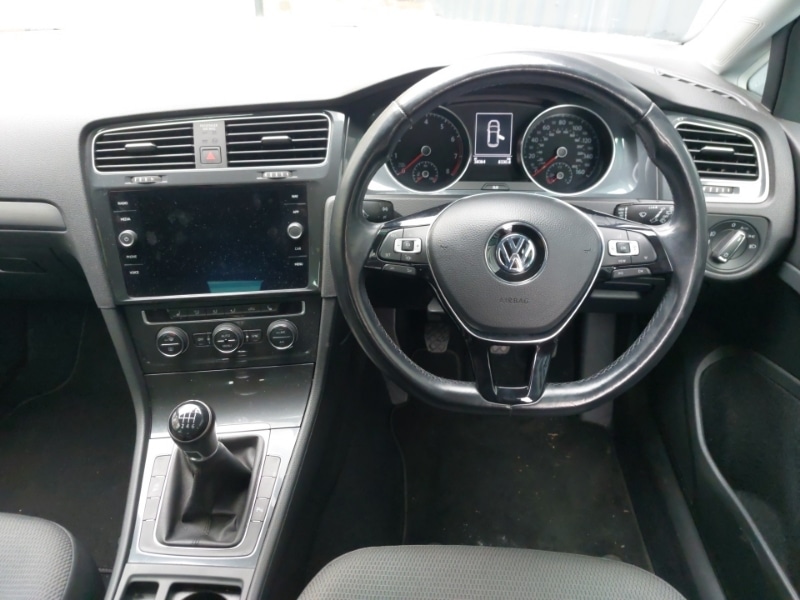 Used Volkswagen Golf 2020 for sale - 76742077: Photo 7