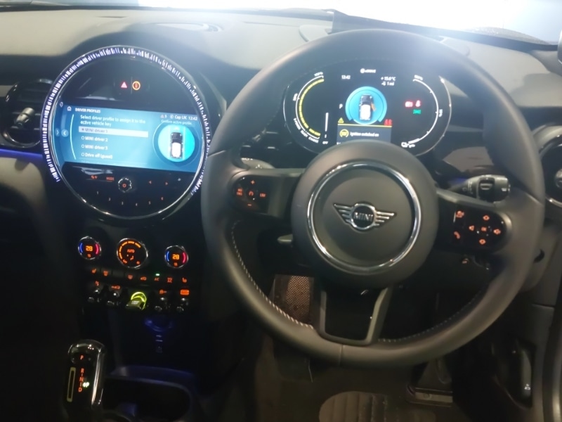 Used MINI Cooper 2022 for sale - 77924710: Photo 5