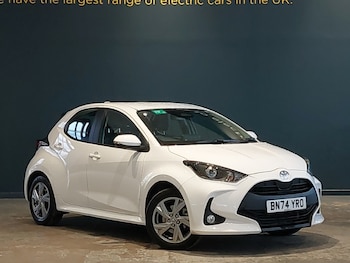 Used Toyota Yaris 2024 for sale - 78580977: Photo