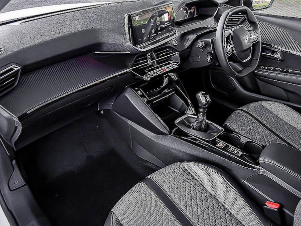 Used Peugeot 2008 2025 for sale - 76272559: Photo 5