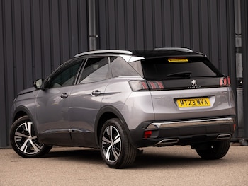 Used Peugeot 3008 2023 for sale - 79219040: Photo