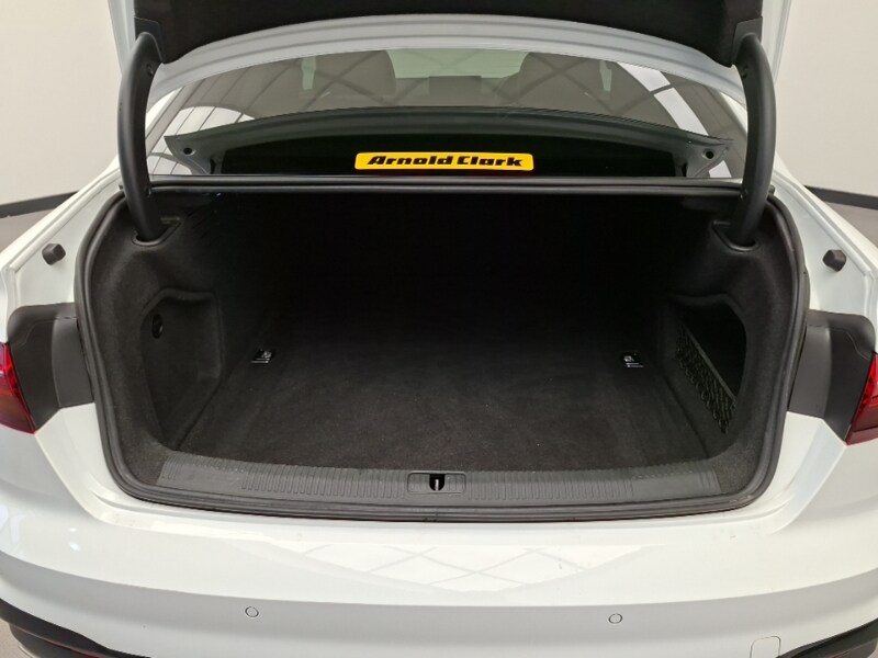 Used Audi A4 2020 for sale - 77817756: Photo 8