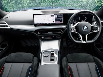Used BMW 3 Series 2024 for sale - 76135644: Photo 4