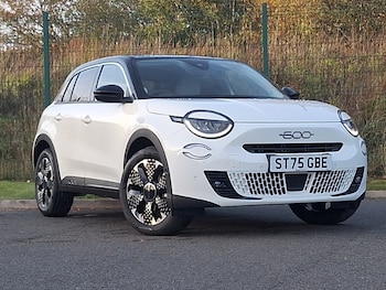 Used Fiat 600 2025 for sale - 76427003: Photo