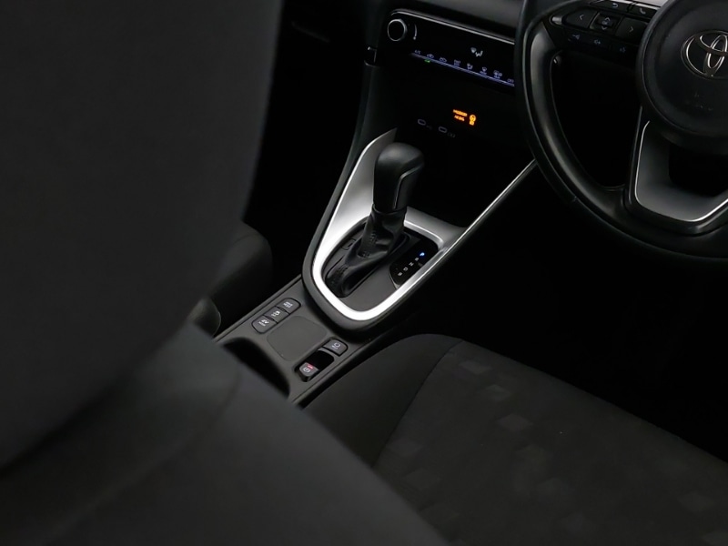 Used Toyota Yaris 2024 for sale - 77876047: Photo 11