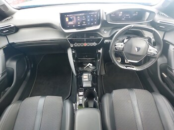 Used Peugeot 2008 2023 for sale - 77467424: Photo