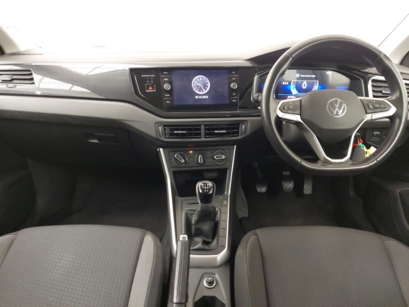 Used Volkswagen Polo 2023 for sale - 76465555: Photo 2