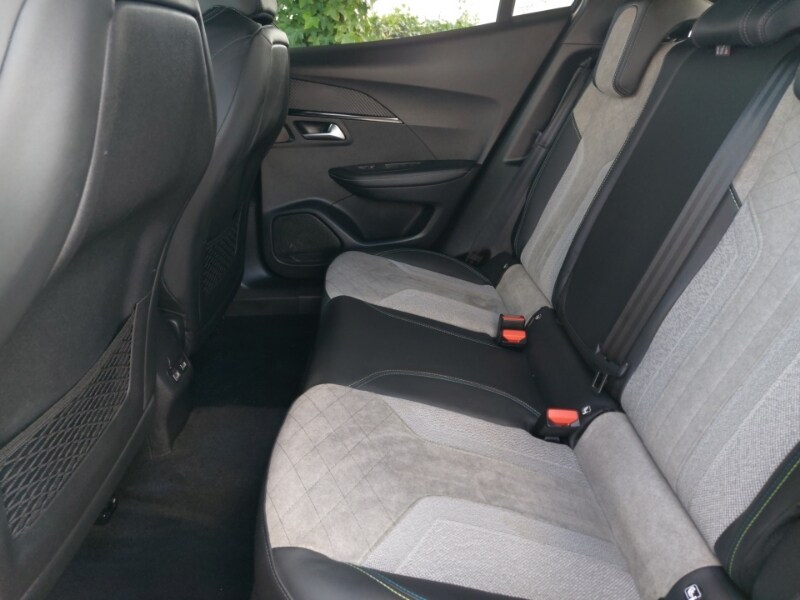 Used Peugeot 2008 2021 for sale - 76778661: Photo 6