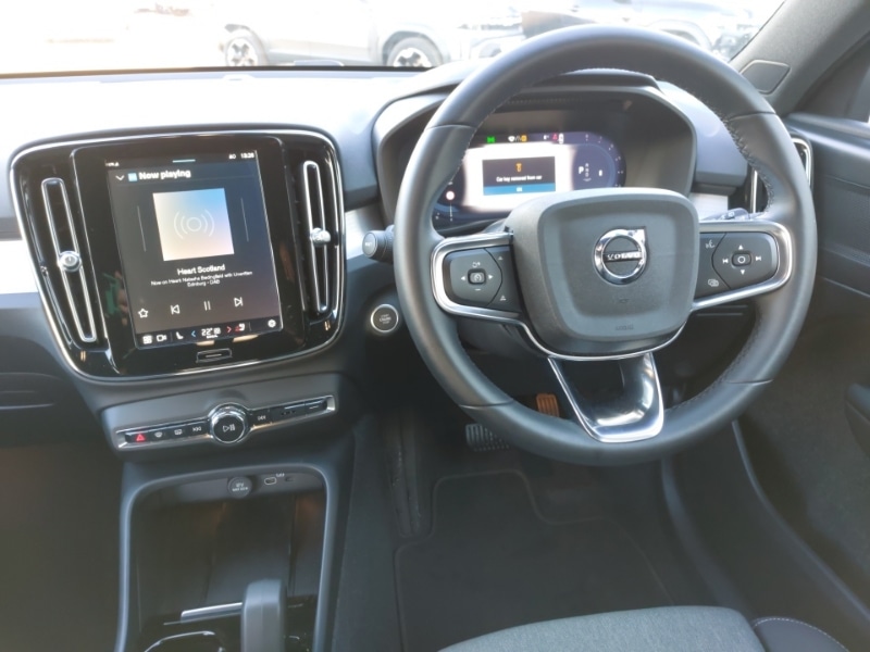 Used Volvo XC40 2023 for sale - 76375174: Photo 7