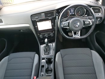 Used Volkswagen Golf 2020 for sale - 76727065: Photo