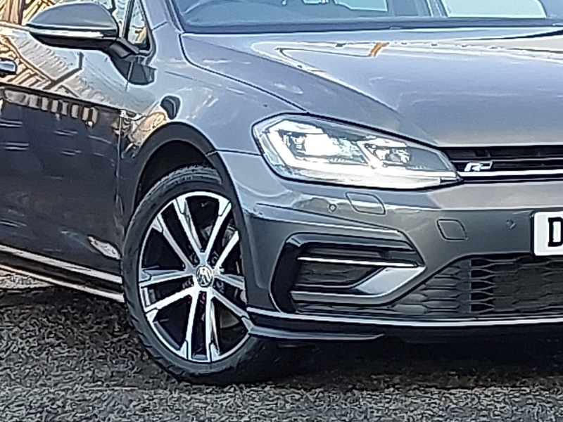 Used Volkswagen Golf 2020 for sale - 76727065: Photo 9