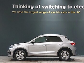 Used Volkswagen T-Roc 2022 for sale - 77439006: Photo