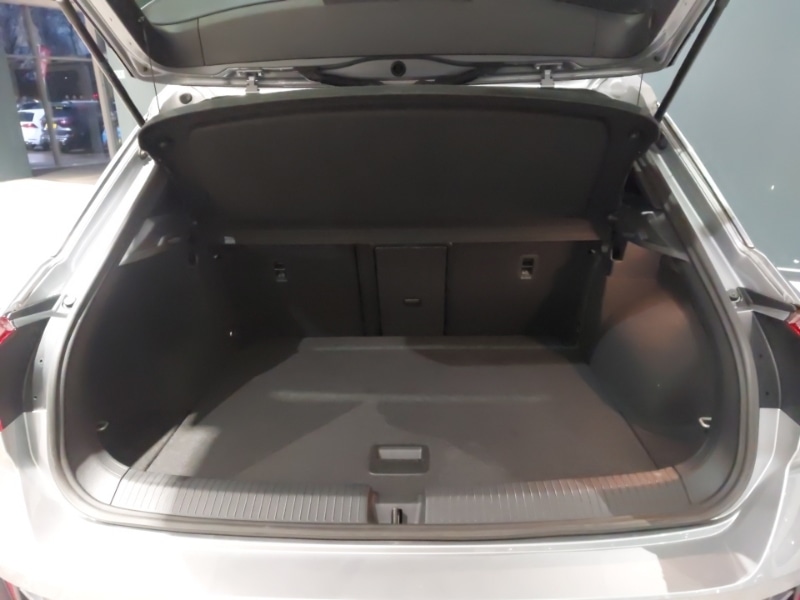 Used Volkswagen T-Roc 2022 for sale - 77439006: Photo 8