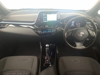 Used Toyota C-HR 2021 for sale - 78998735: Photo