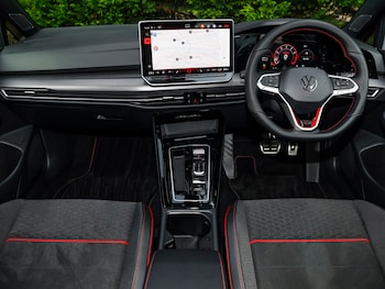 Used Volkswagen Golf 2025 for sale - 76967434: Photo