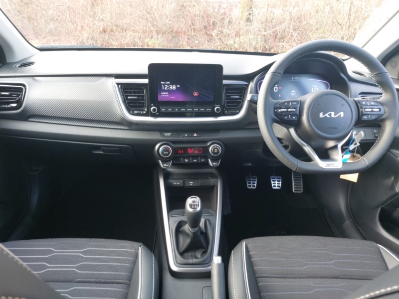 Used Kia Stonic 2025 for sale - 77266339: Photo 2