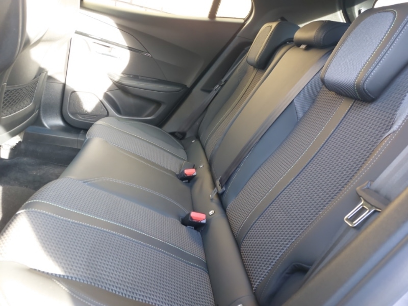 Used Peugeot 2008 2022 for sale - 76726950: Photo 6