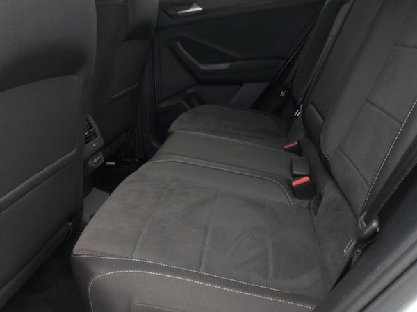 Used Volkswagen T-Roc 2022 for sale - 76301216: Photo 6