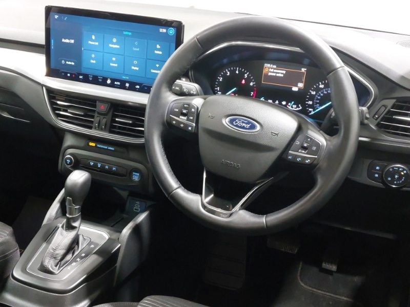 Used Ford Focus 2023 for sale - 77955104: Photo 10