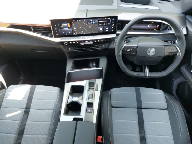 Used Vauxhall Grandland 2025 for sale - 76492856: Photo 2