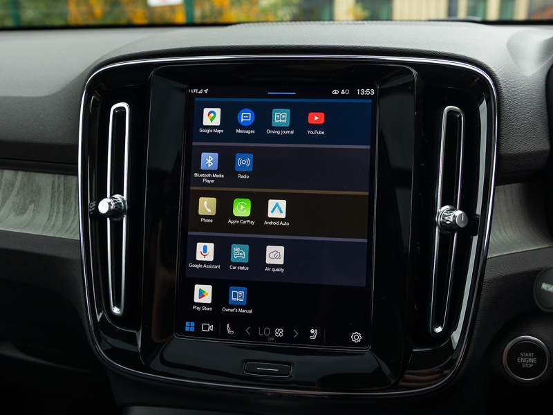 Used Volvo XC40 2024 for sale - 76860839: Photo 11