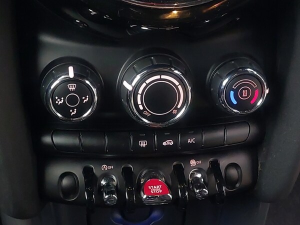 Used MINI Hatch 2020 for sale - 76301237: Photo 11