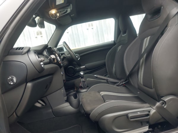 Used MINI Hatch 2020 for sale - 76301237: Photo 5