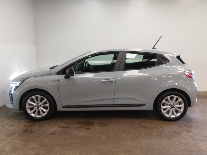 Used Renault Clio 2024 for sale - 77597512: Photo 4