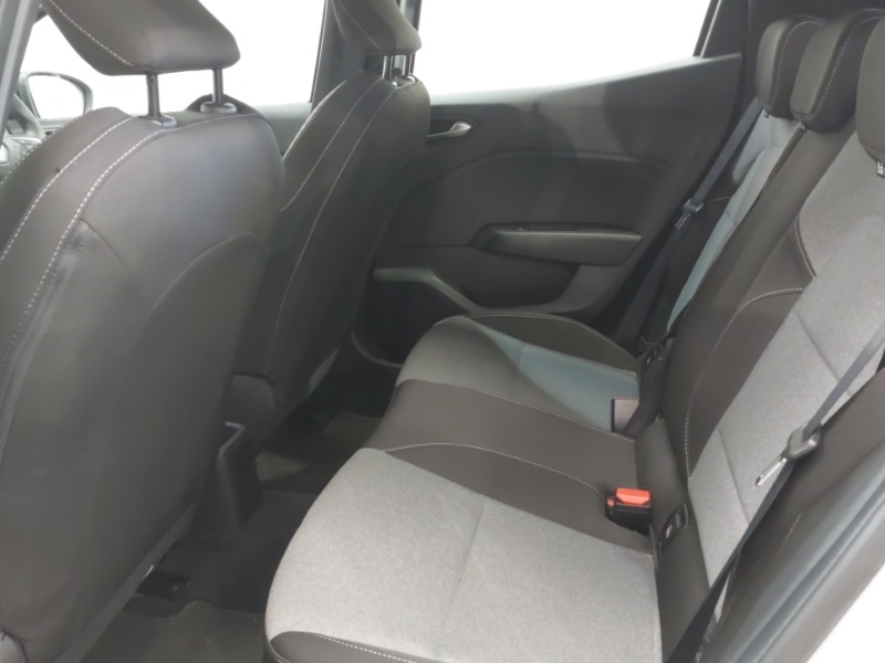 Used Renault Clio 2024 for sale - 77597512: Photo 6