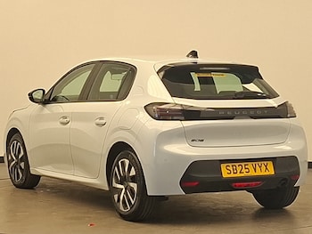 Used Peugeot 208 2025 for sale - 78692602: Photo