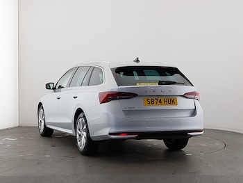 Used Skoda Octavia 2024 for sale - 75828003: Photo