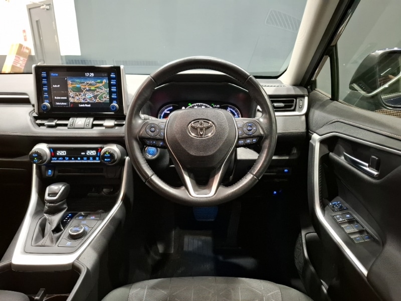 Used Toyota RAV4 2022 for sale - 76925654: Photo 7